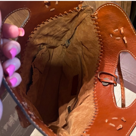 Floral Stitch Applique Tote 🌼 - Picture 15 of 16